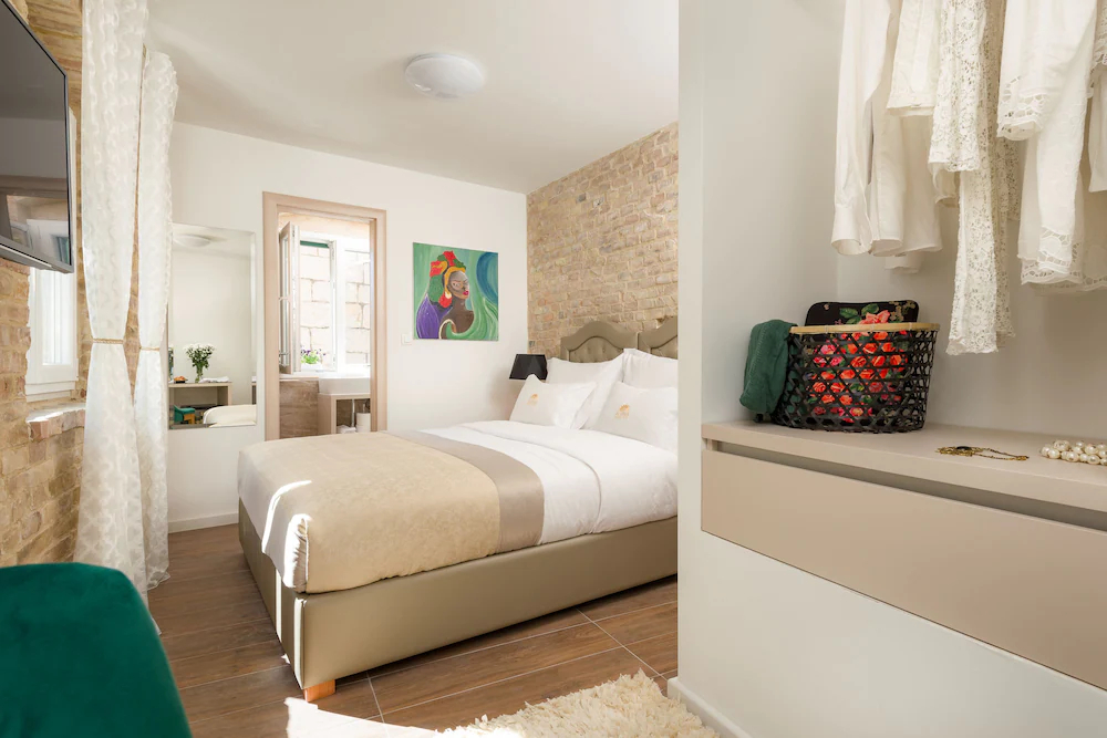 Luxury Rooms Agava