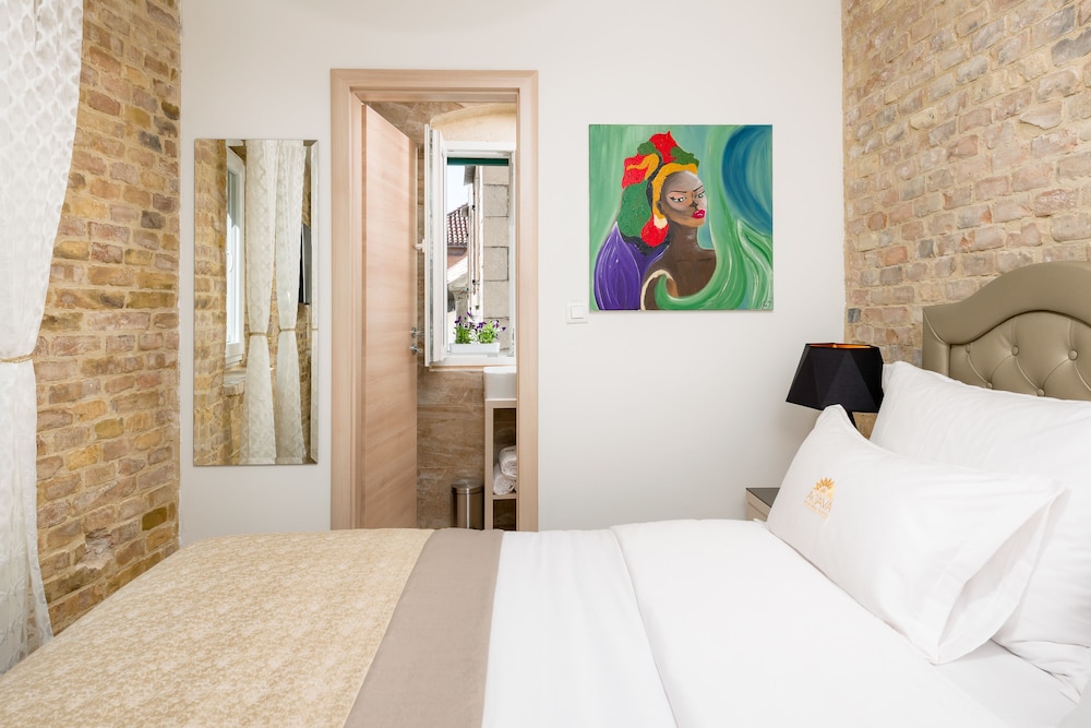 Luxury Rooms Agava
