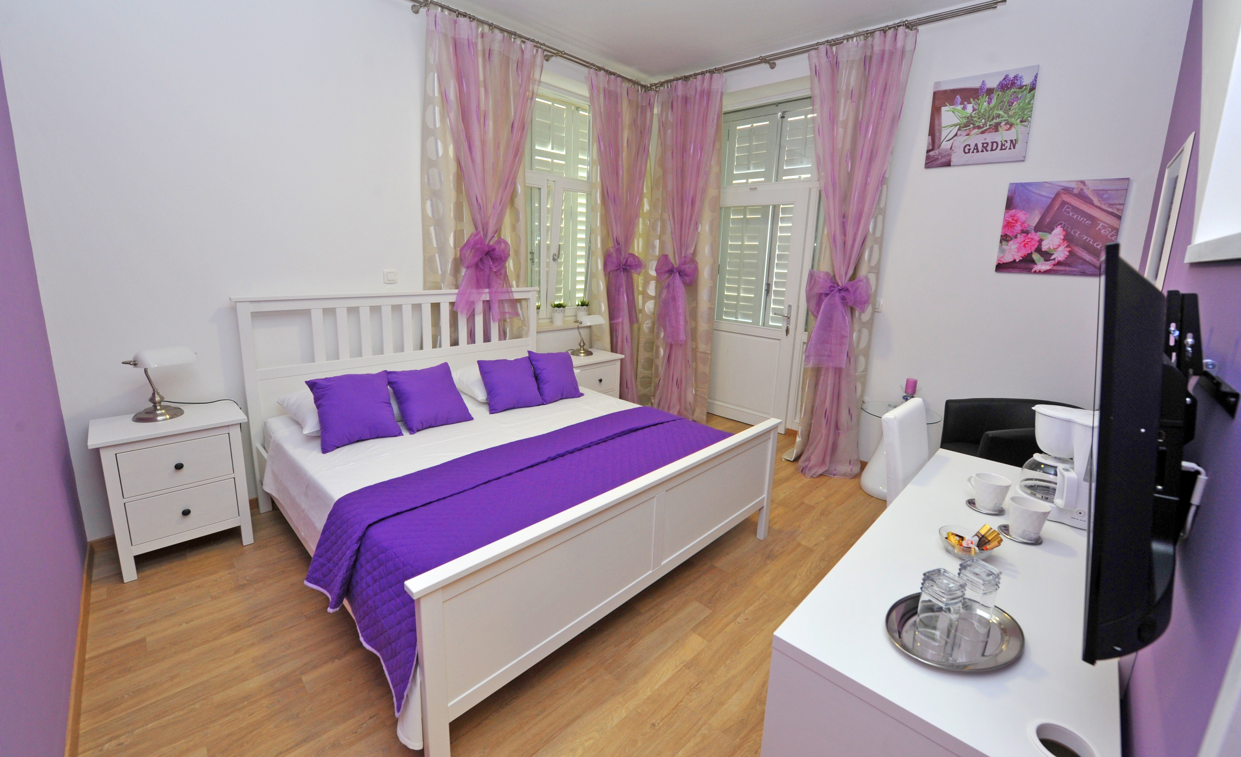 Luxury Rooms Nirvana