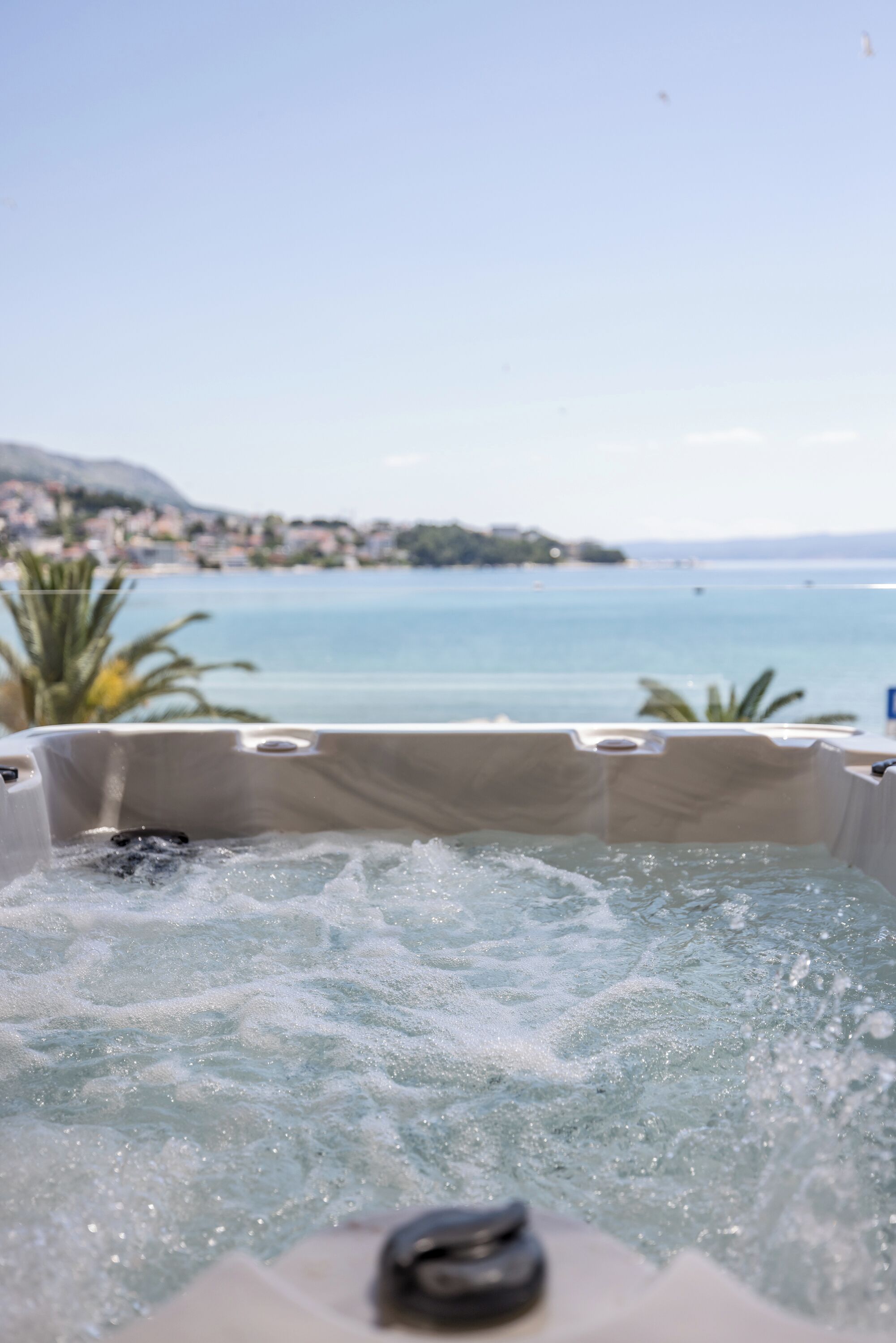 Luxury Rooms Seven