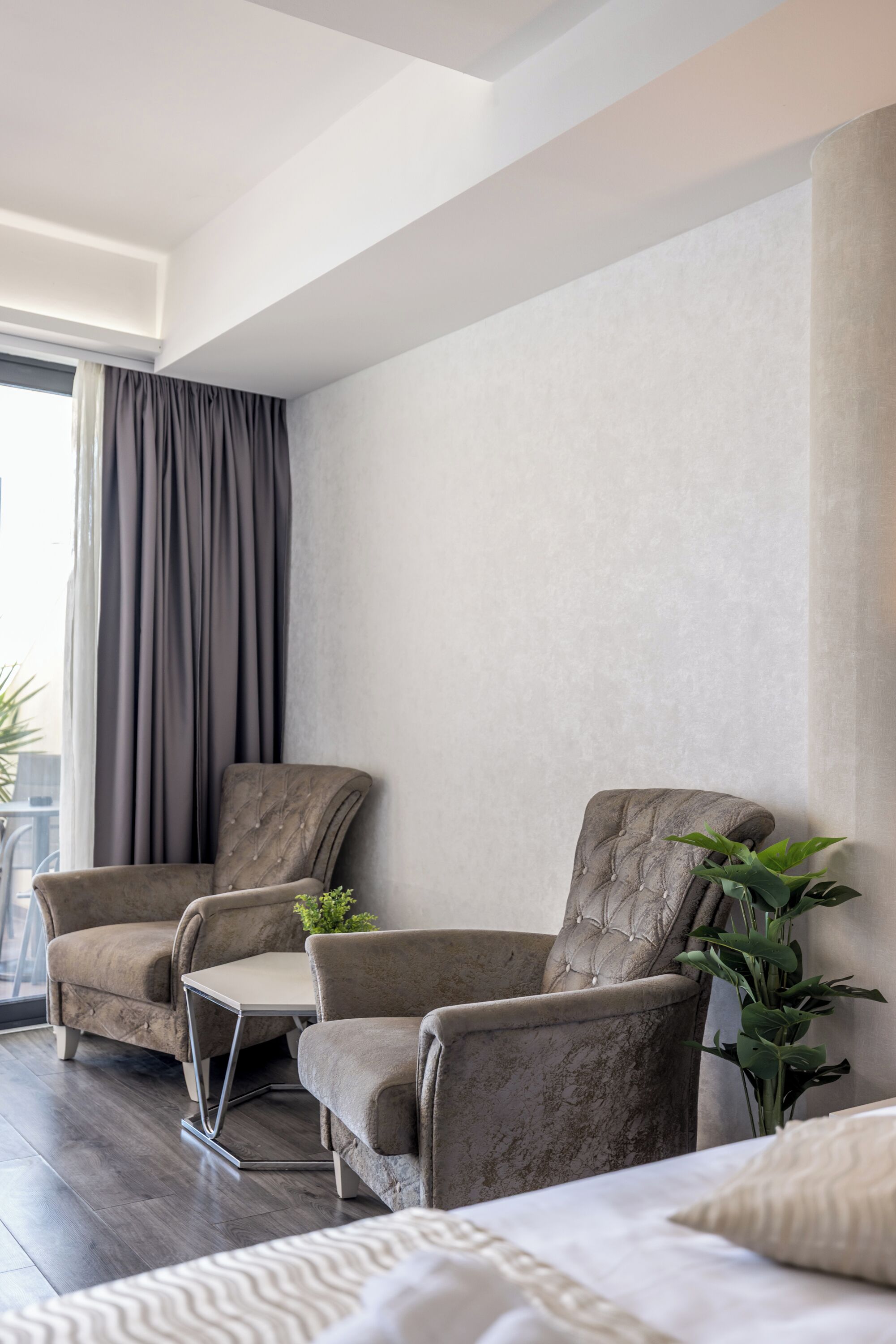 Luxury Rooms Seven