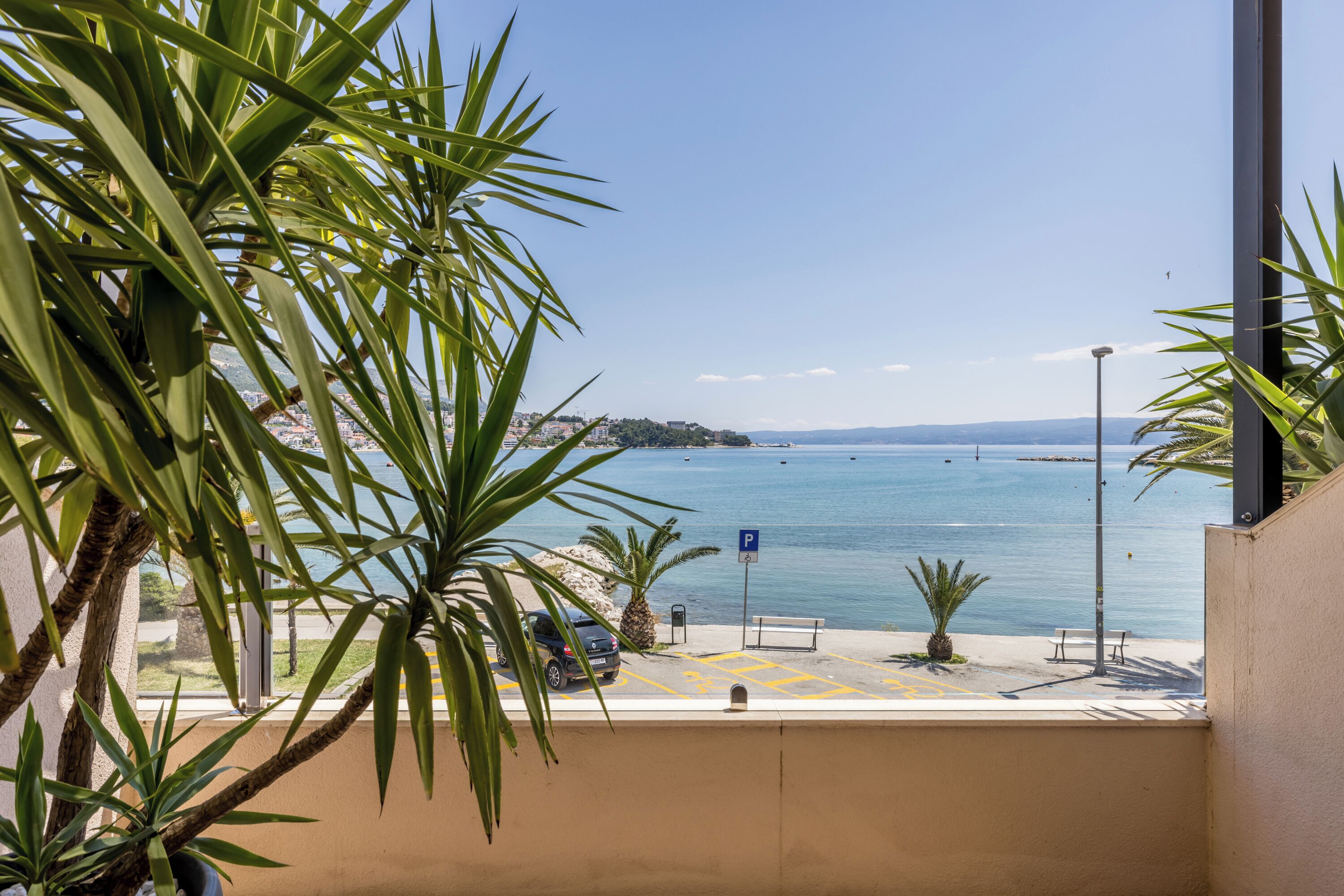 Luxury Rooms Seven