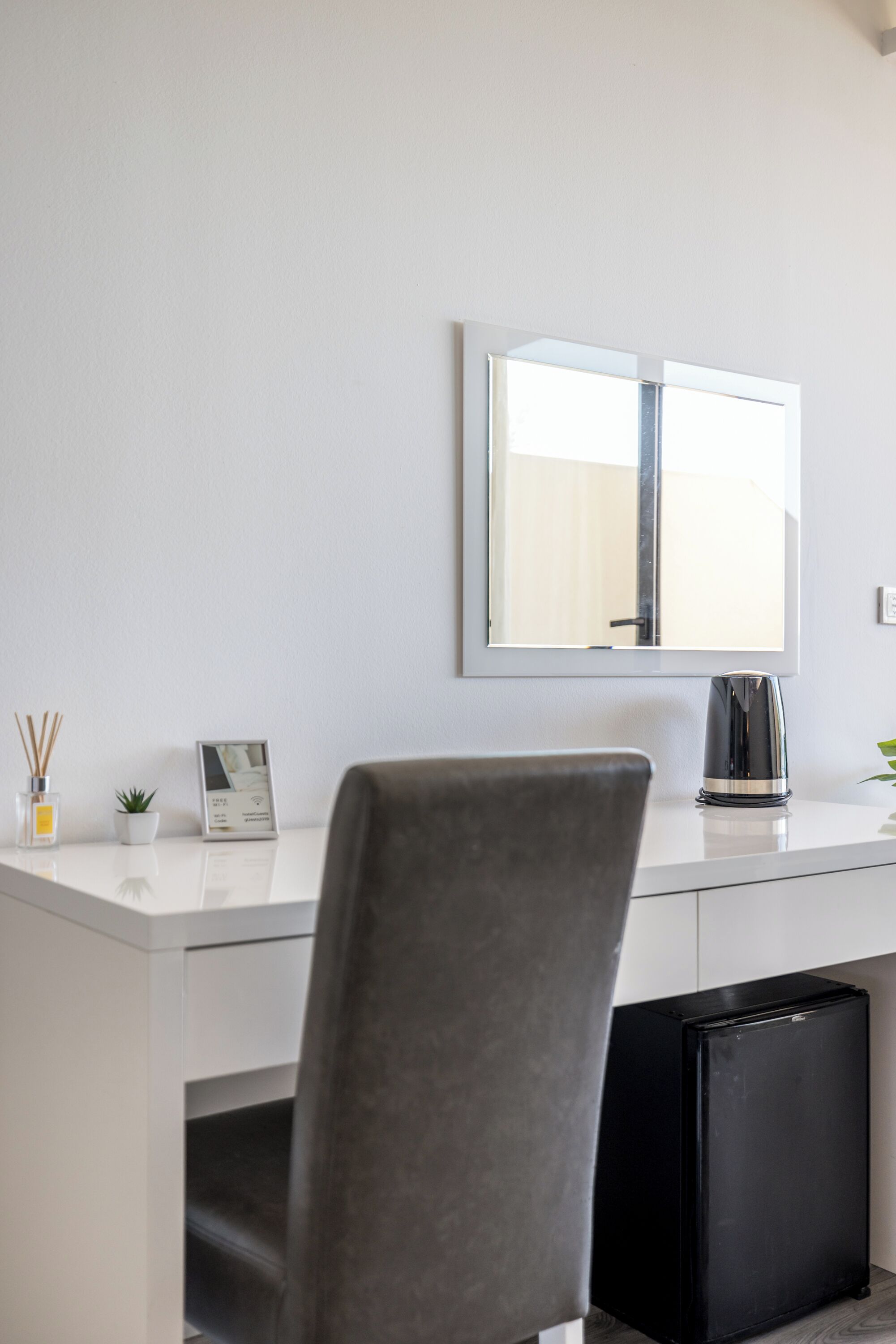 Luxury Rooms Seven