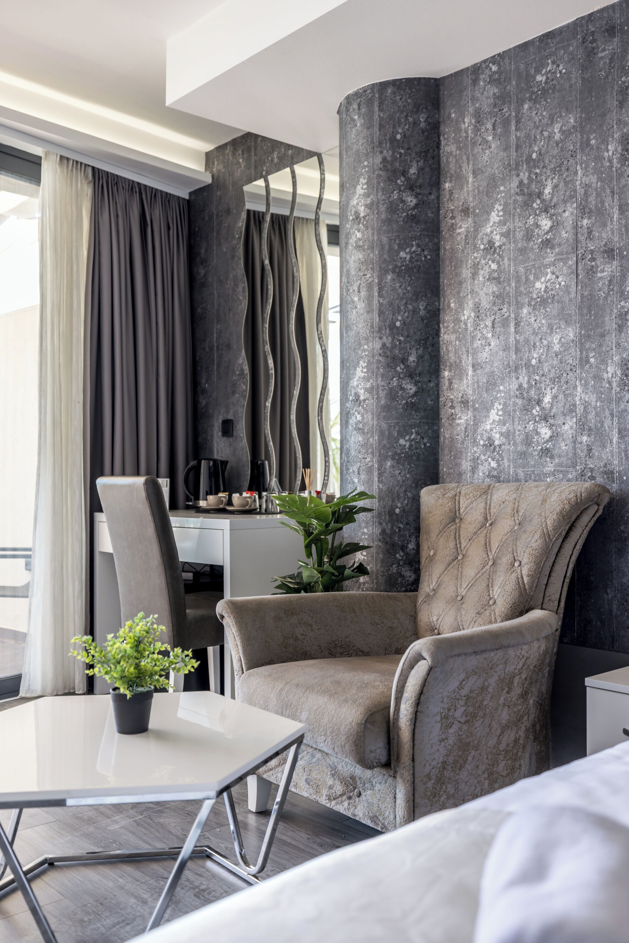 Luxury Rooms Seven