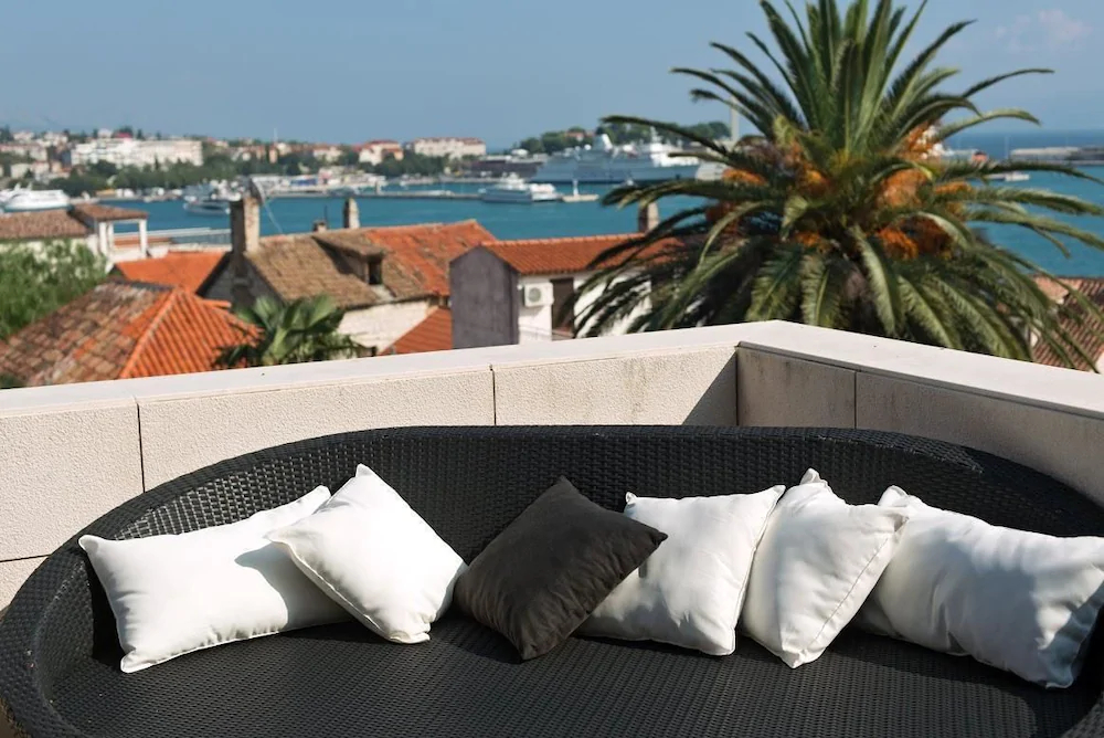 Luxury Villa White