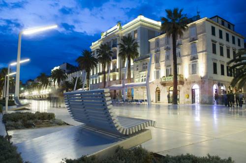 Magnolia Luxury Apartments
