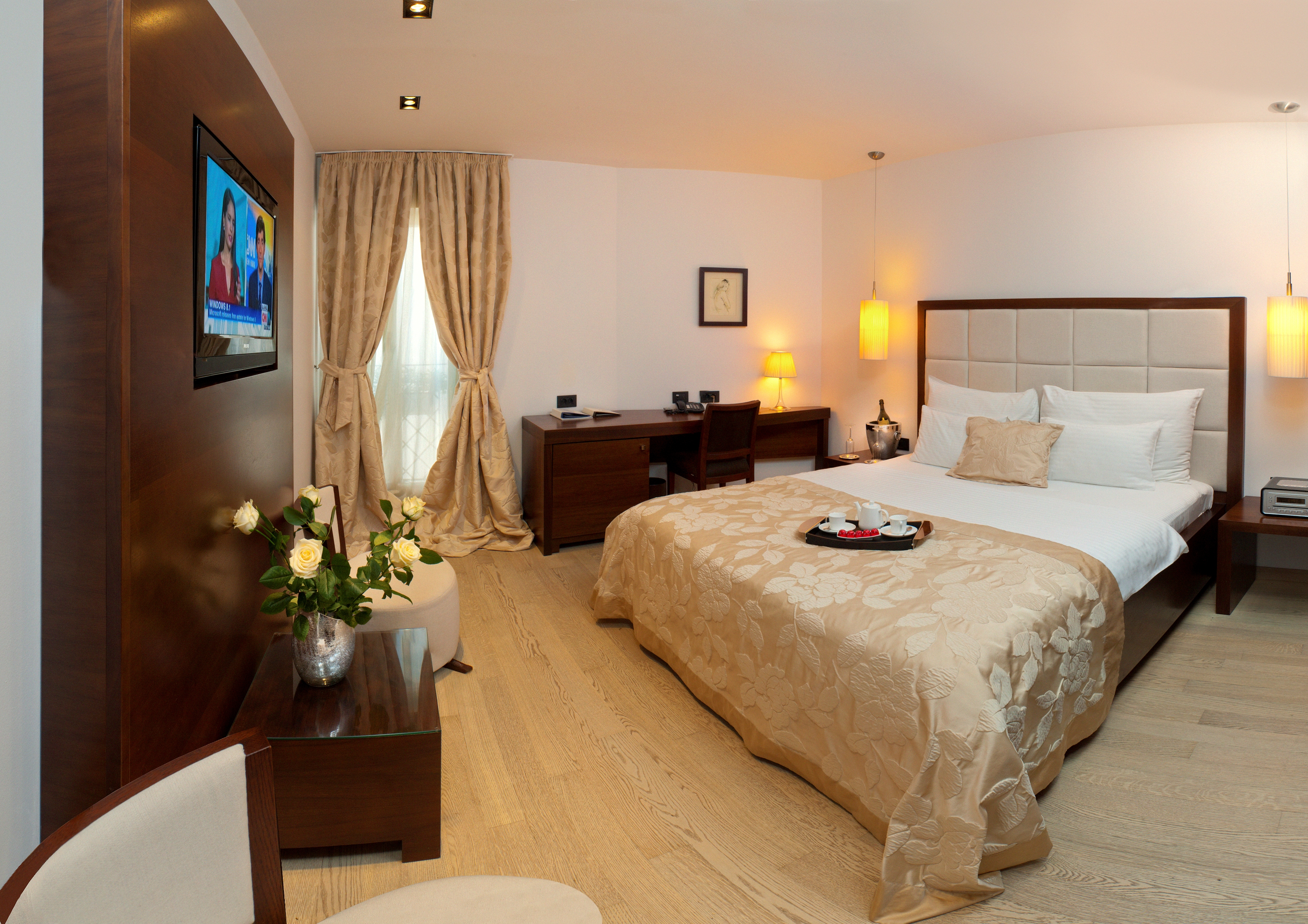 Marmont Heritage Hotel