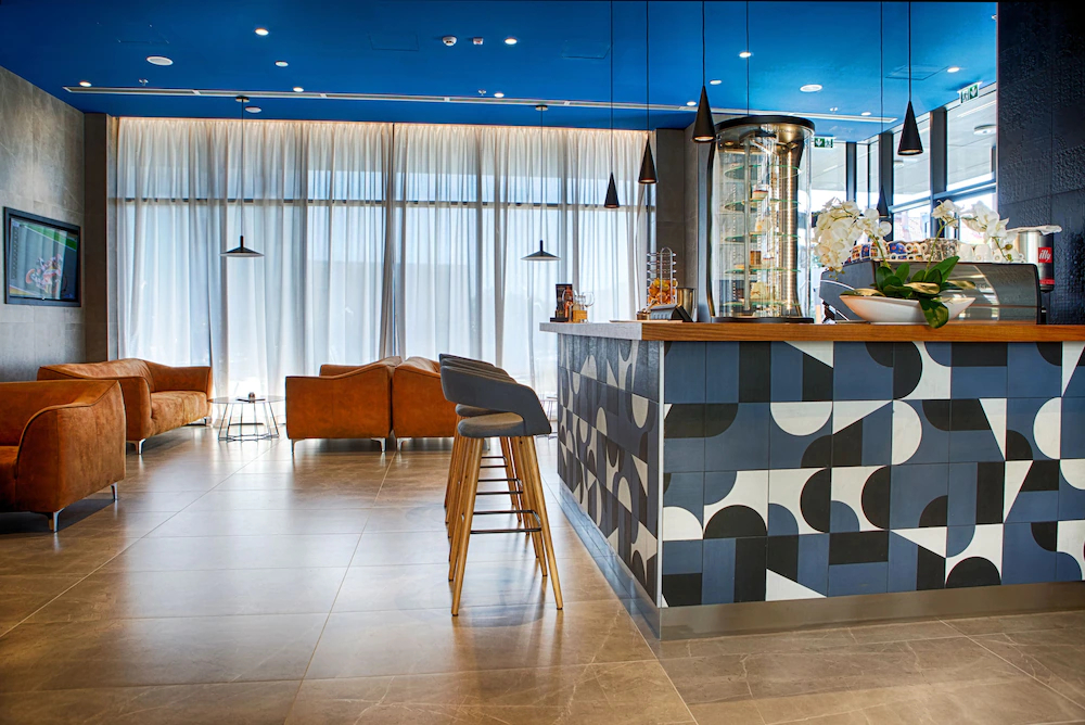 Marvie Hotel & Health