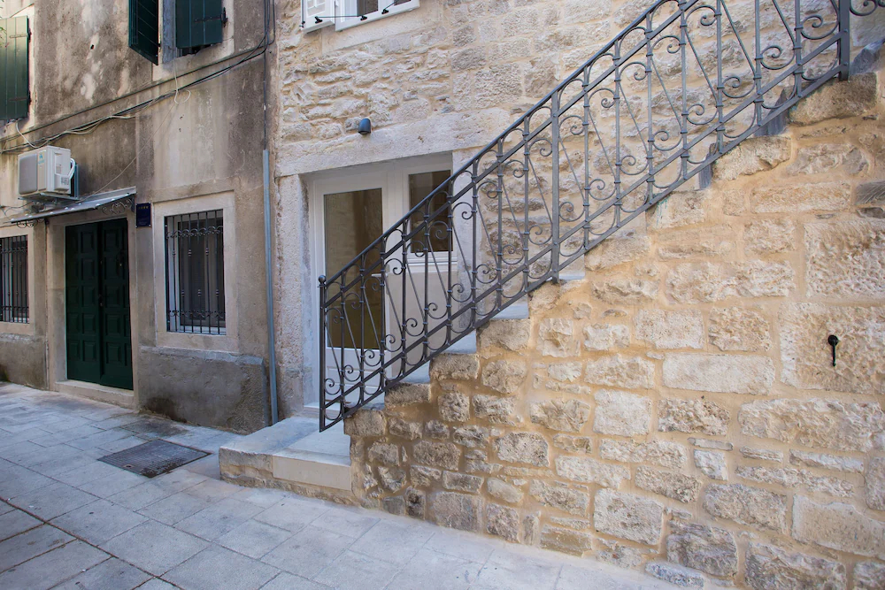 Mijama Suites