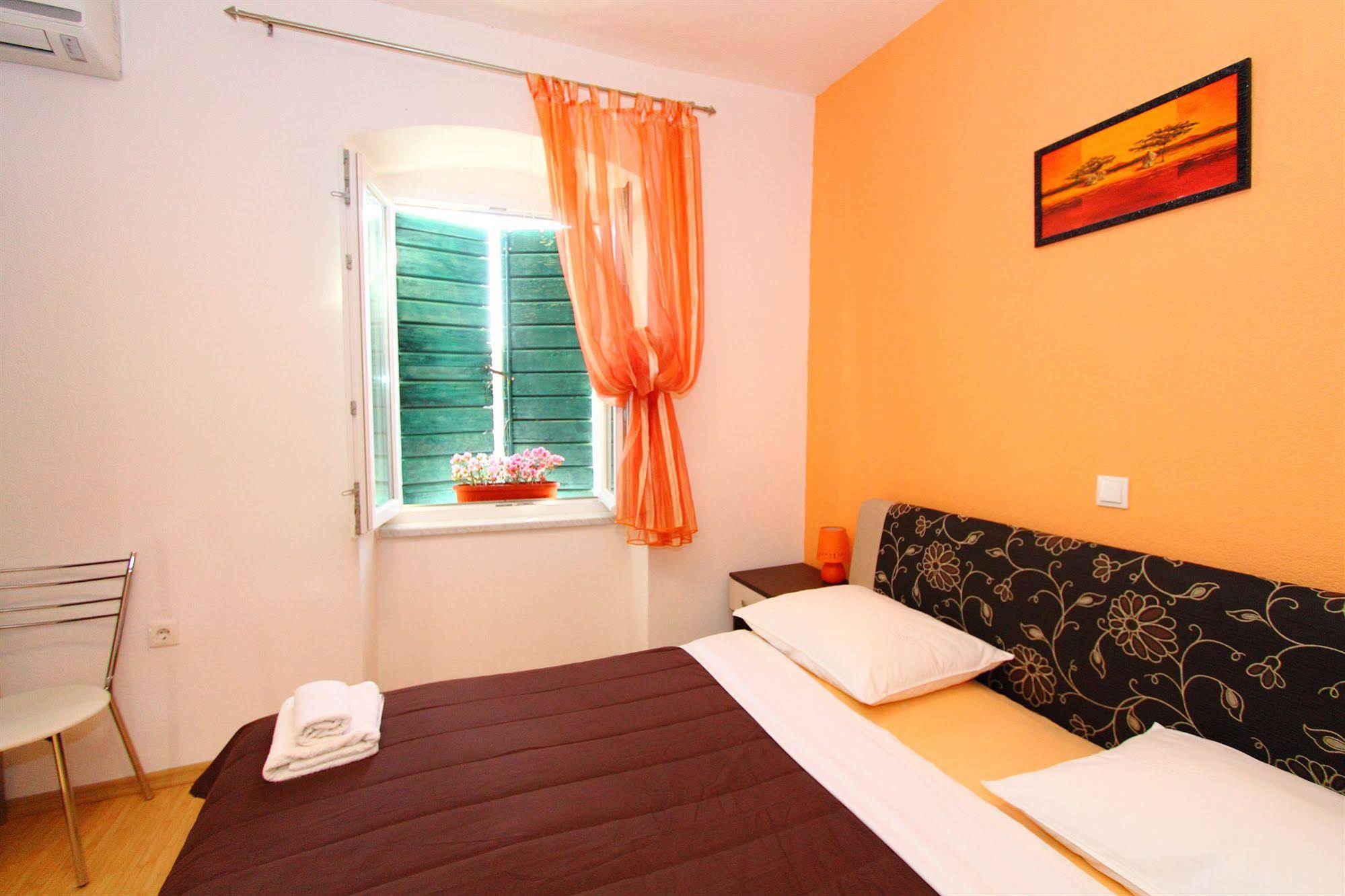 Nirvana Rooms