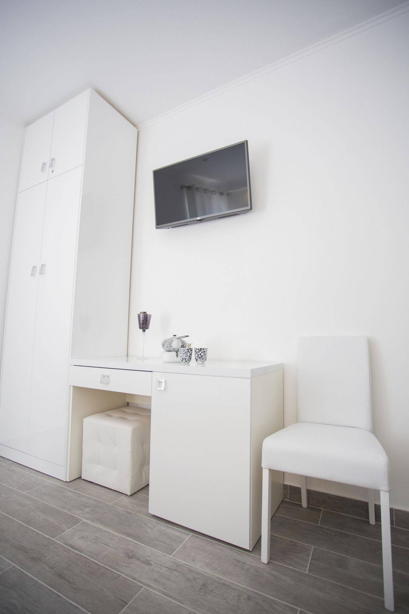 Nirvana Rooms