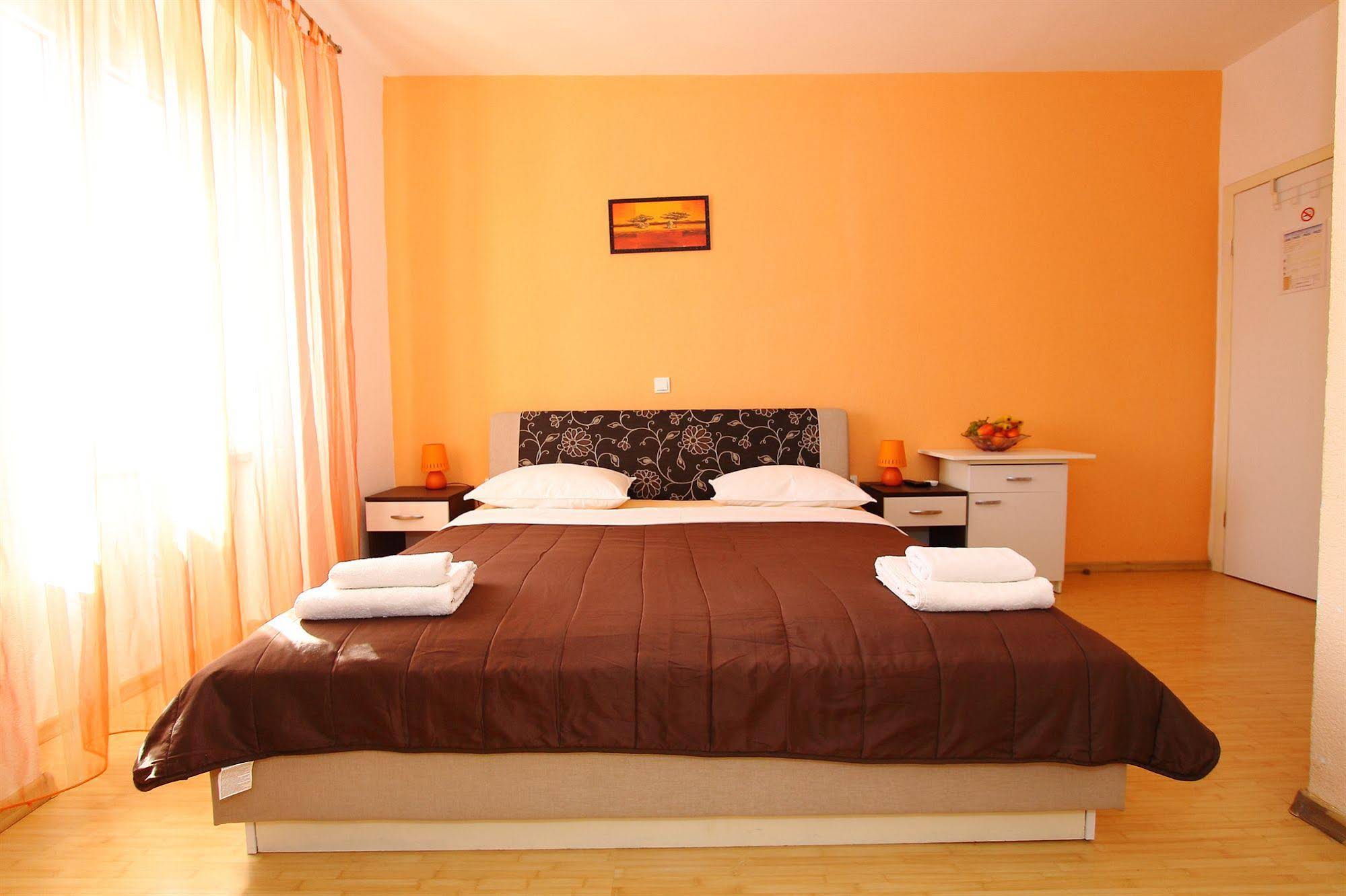 Nirvana Rooms