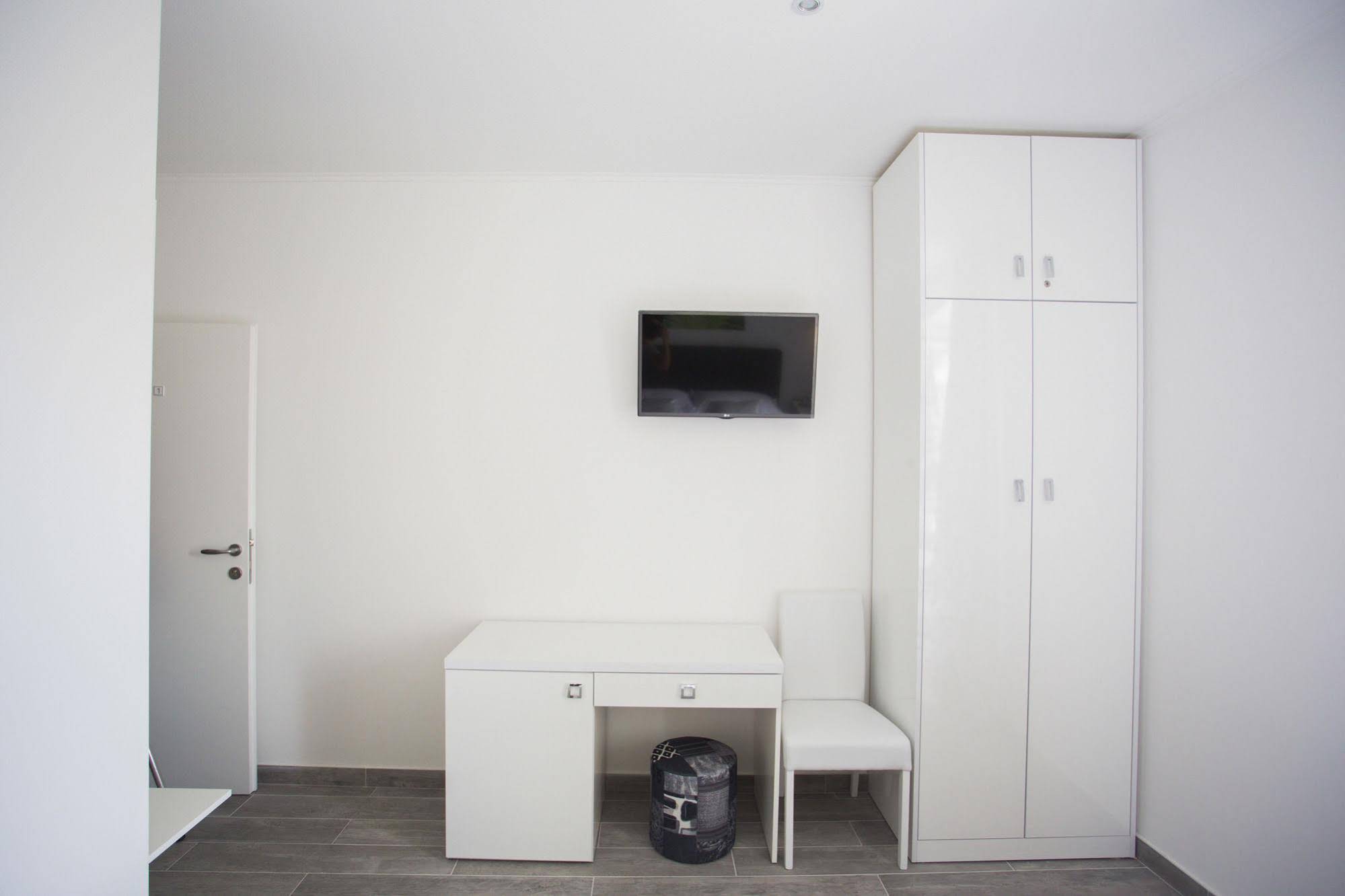Nirvana Rooms