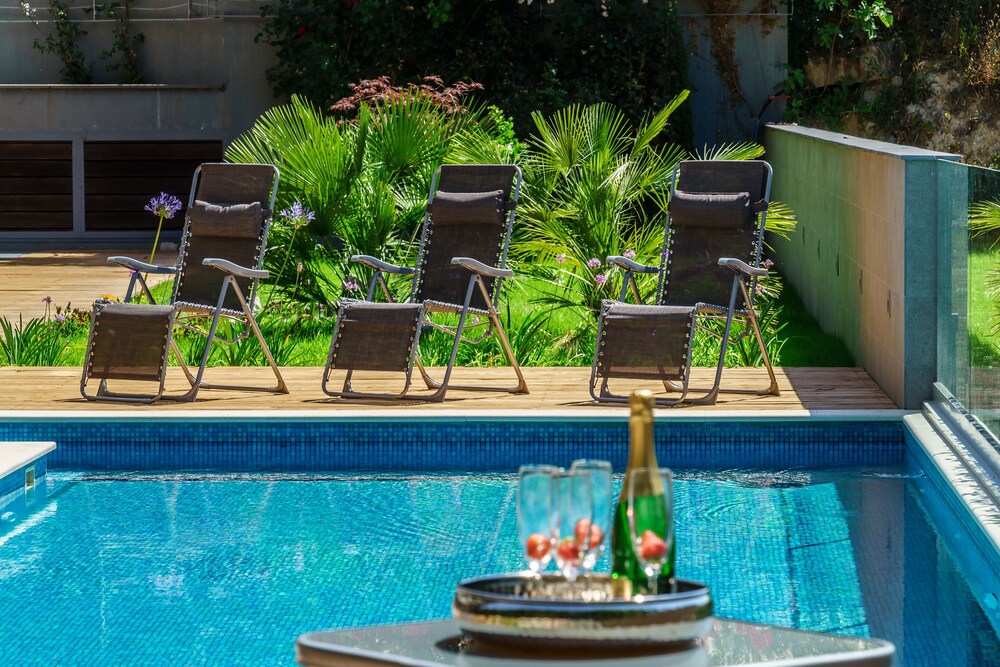 Oasis Life