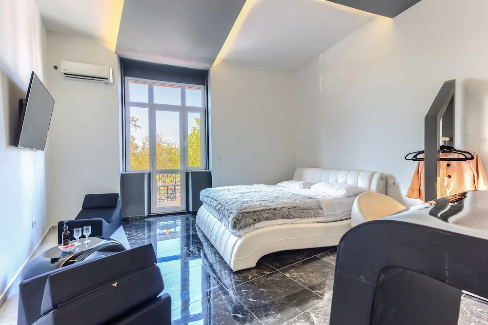 Palace Porta Argentea Luxury Apartment