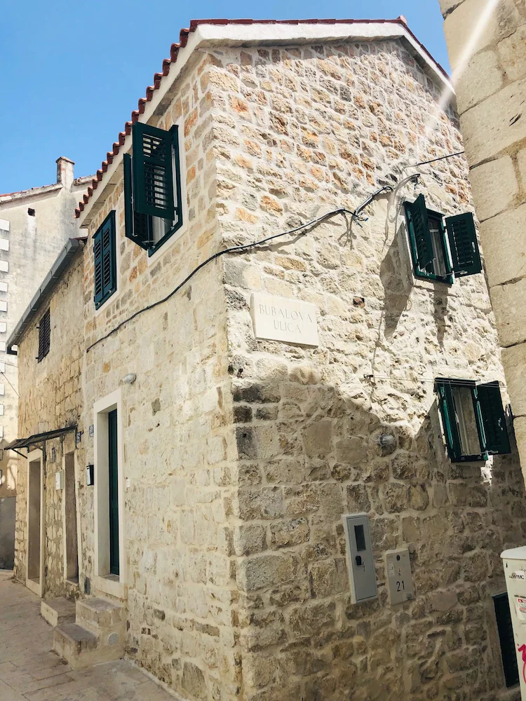 Peasants Palace