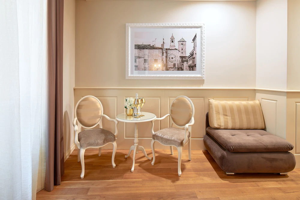 Piazza Heritage Hotel