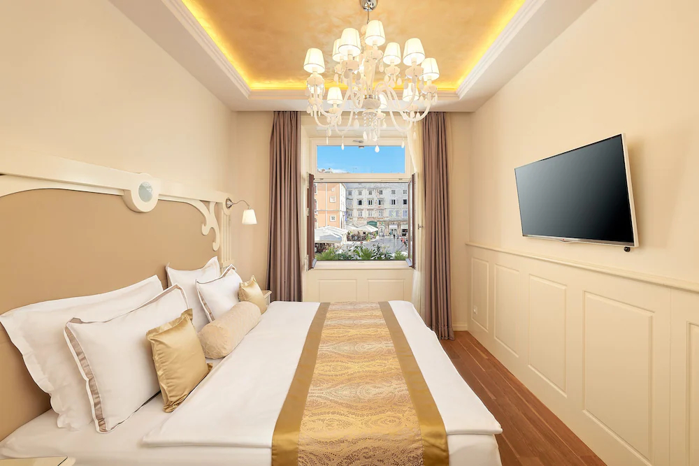 Piazza Heritage Hotel