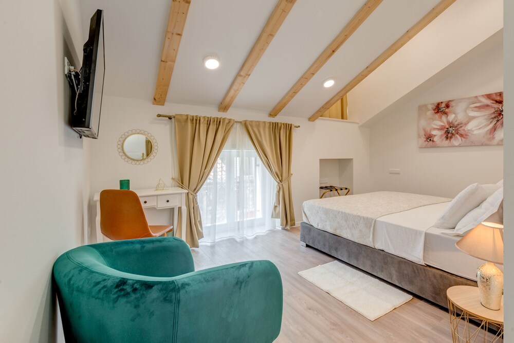 Princ Heritage Rooms