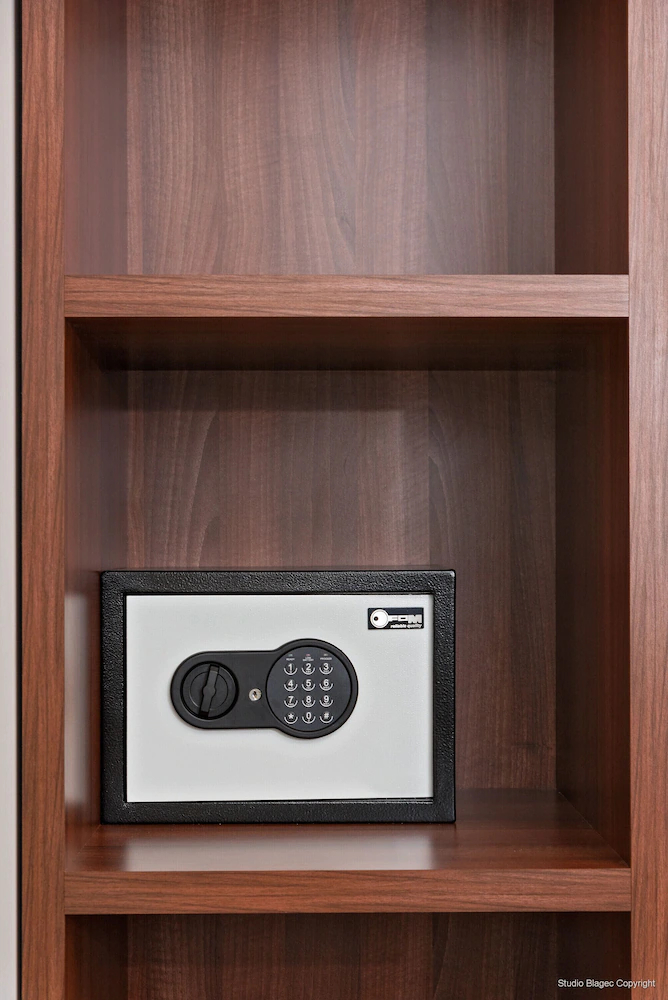 Priska Med Luxury Rooms