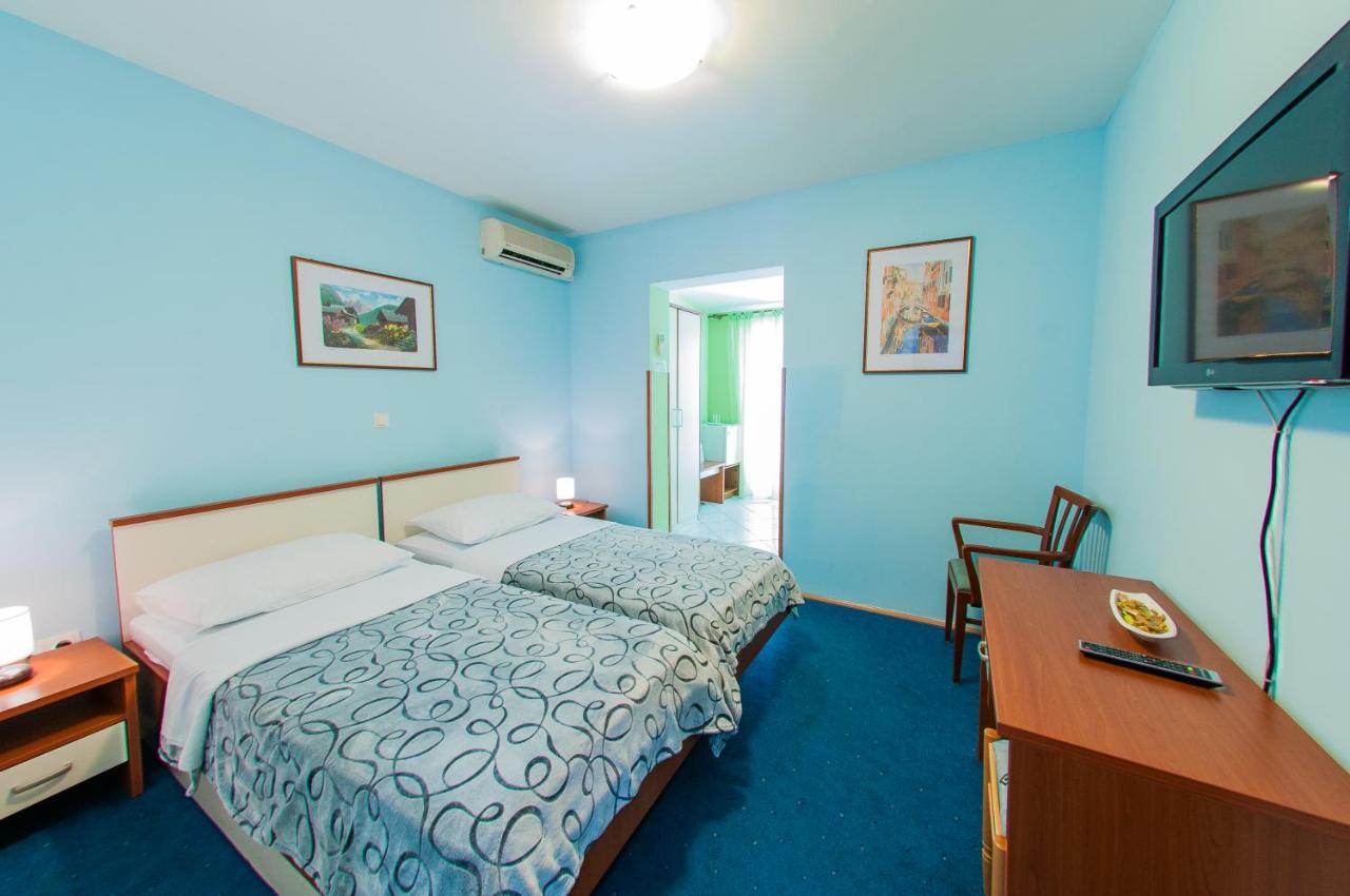 Private Accomodation Madunic