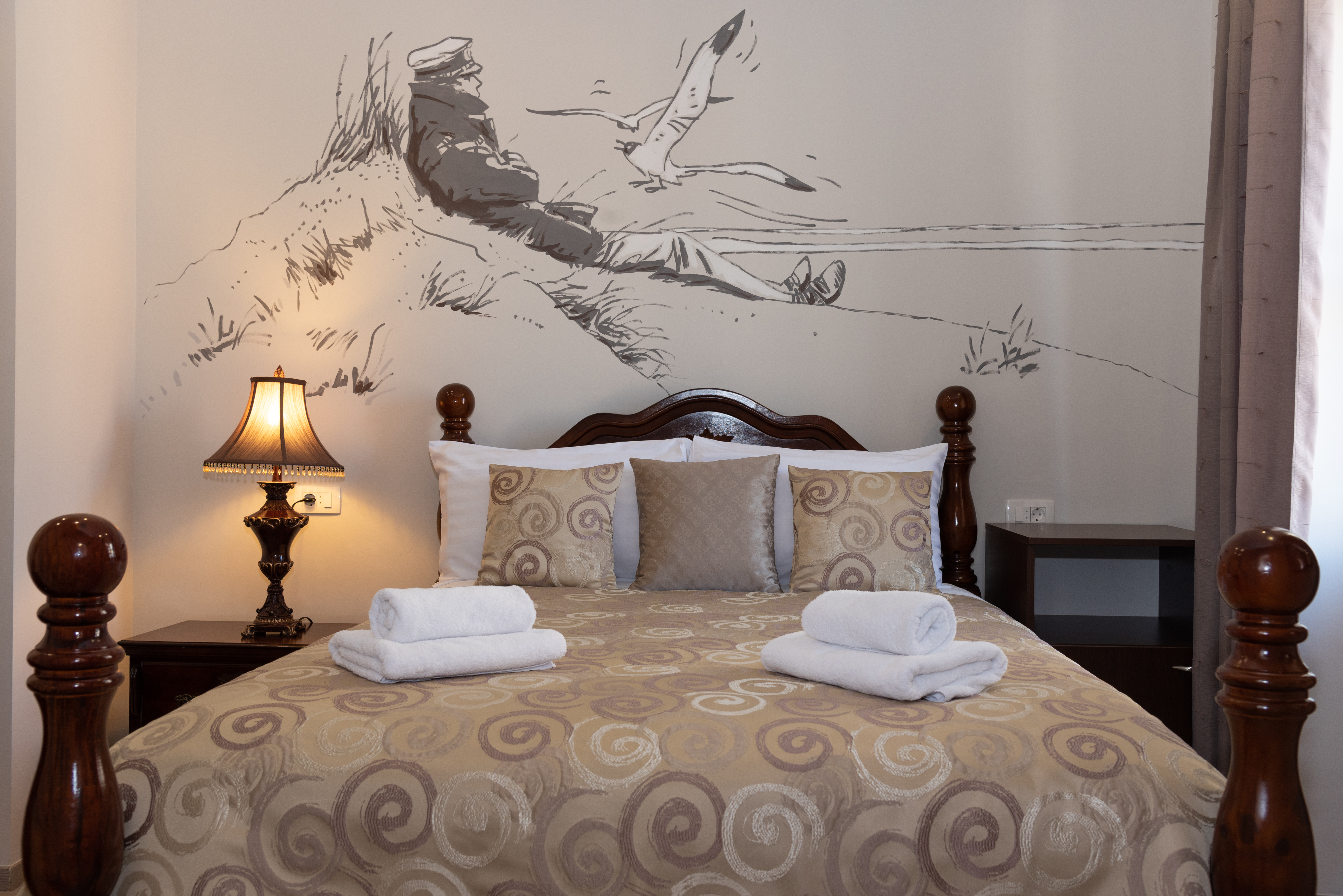 Palace Queen Mary Luxury Rooms
