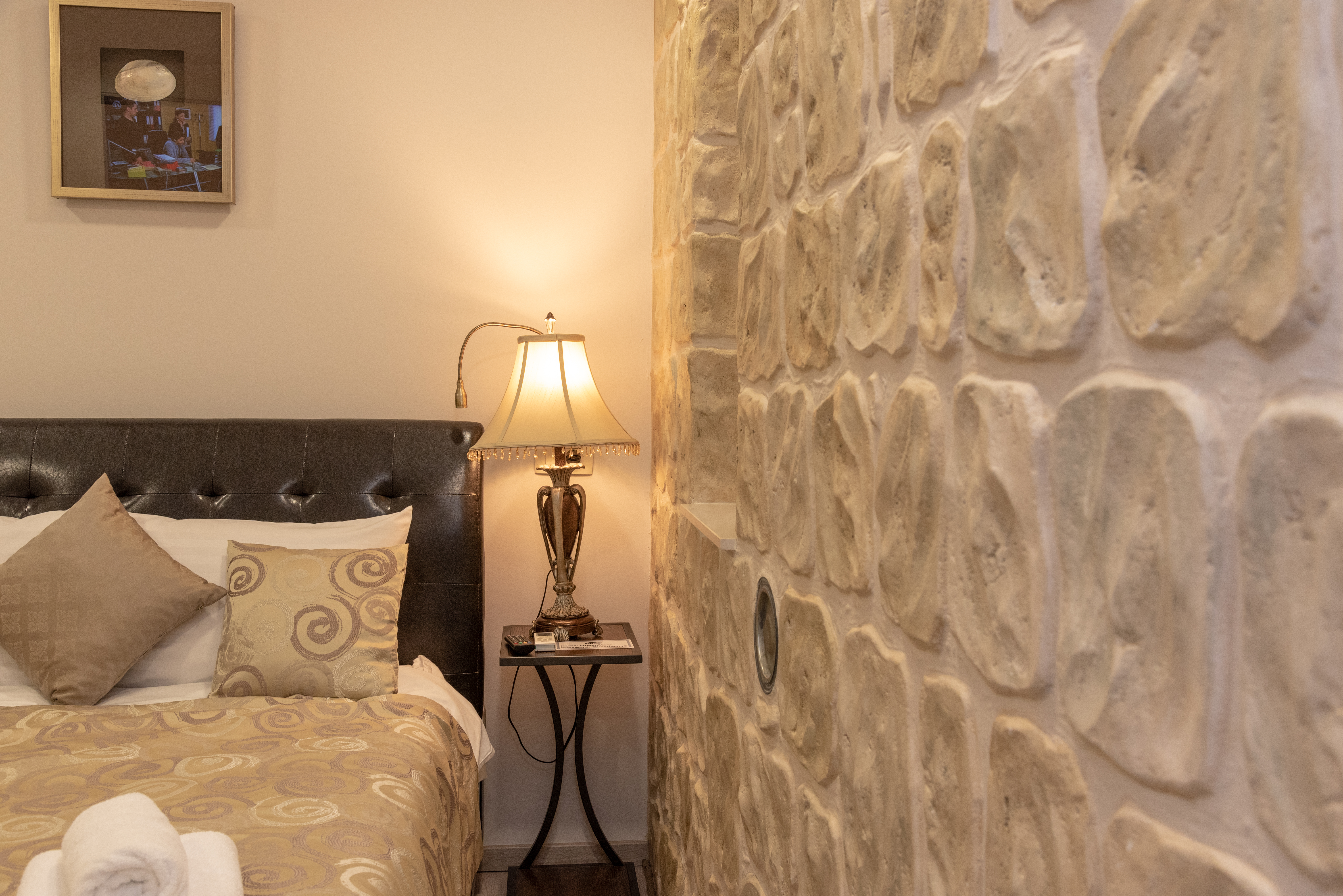 Palace Queen Mary Luxury Rooms