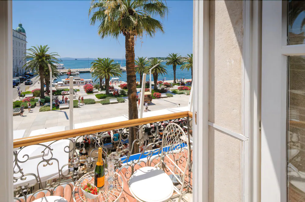 Riva Apartments