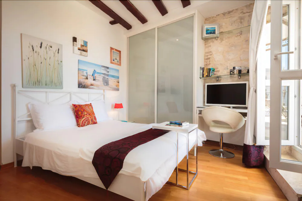 Riva Apartments
