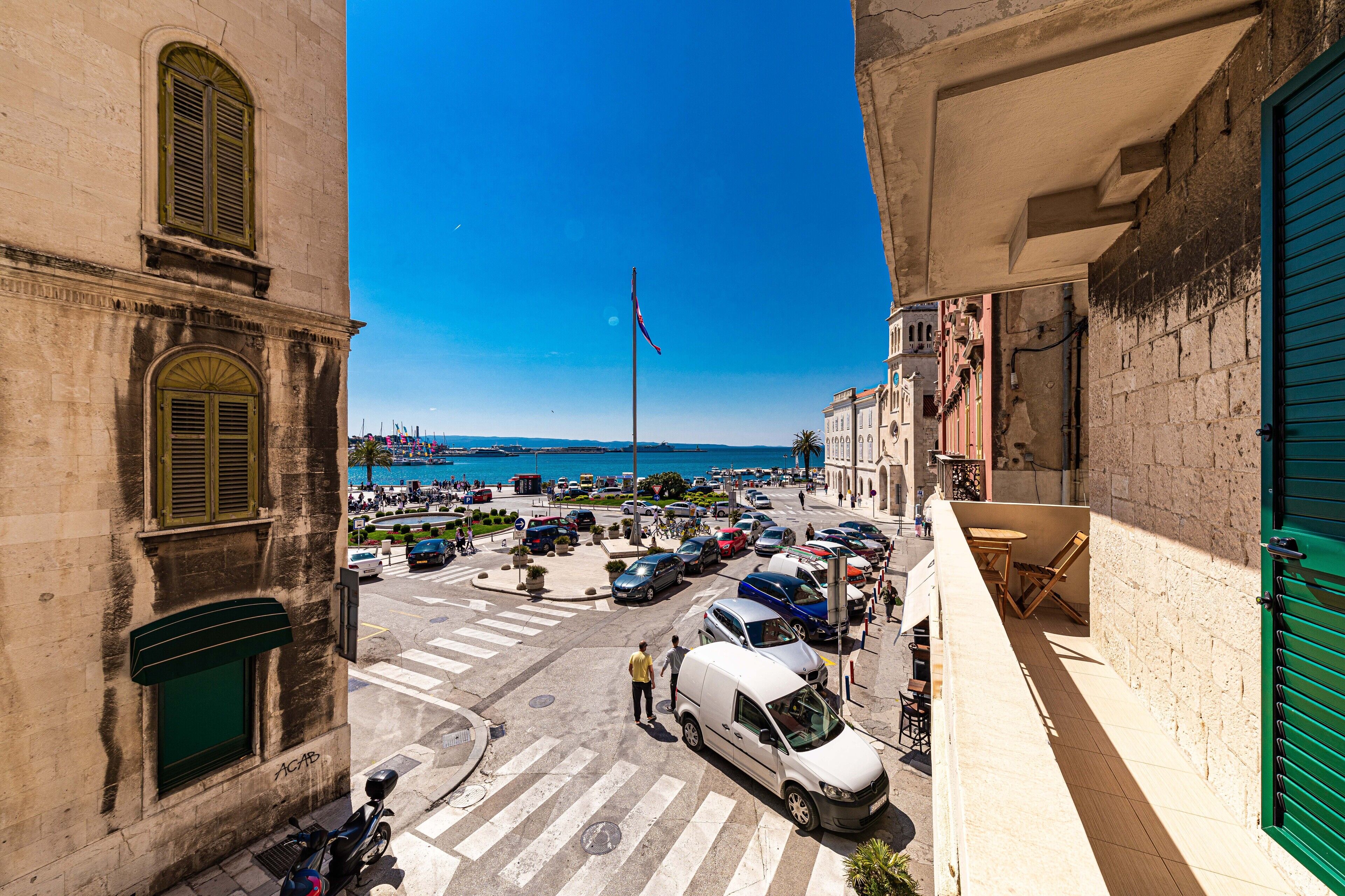 Riva City Rooms
