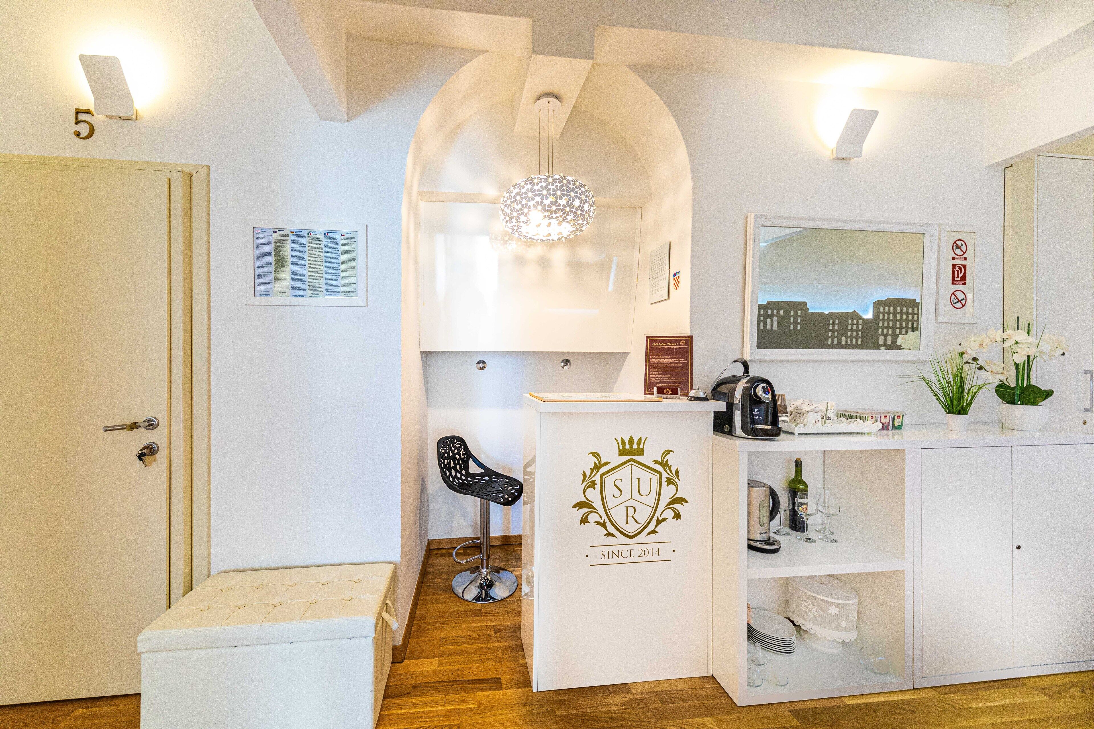 Riva City Rooms
