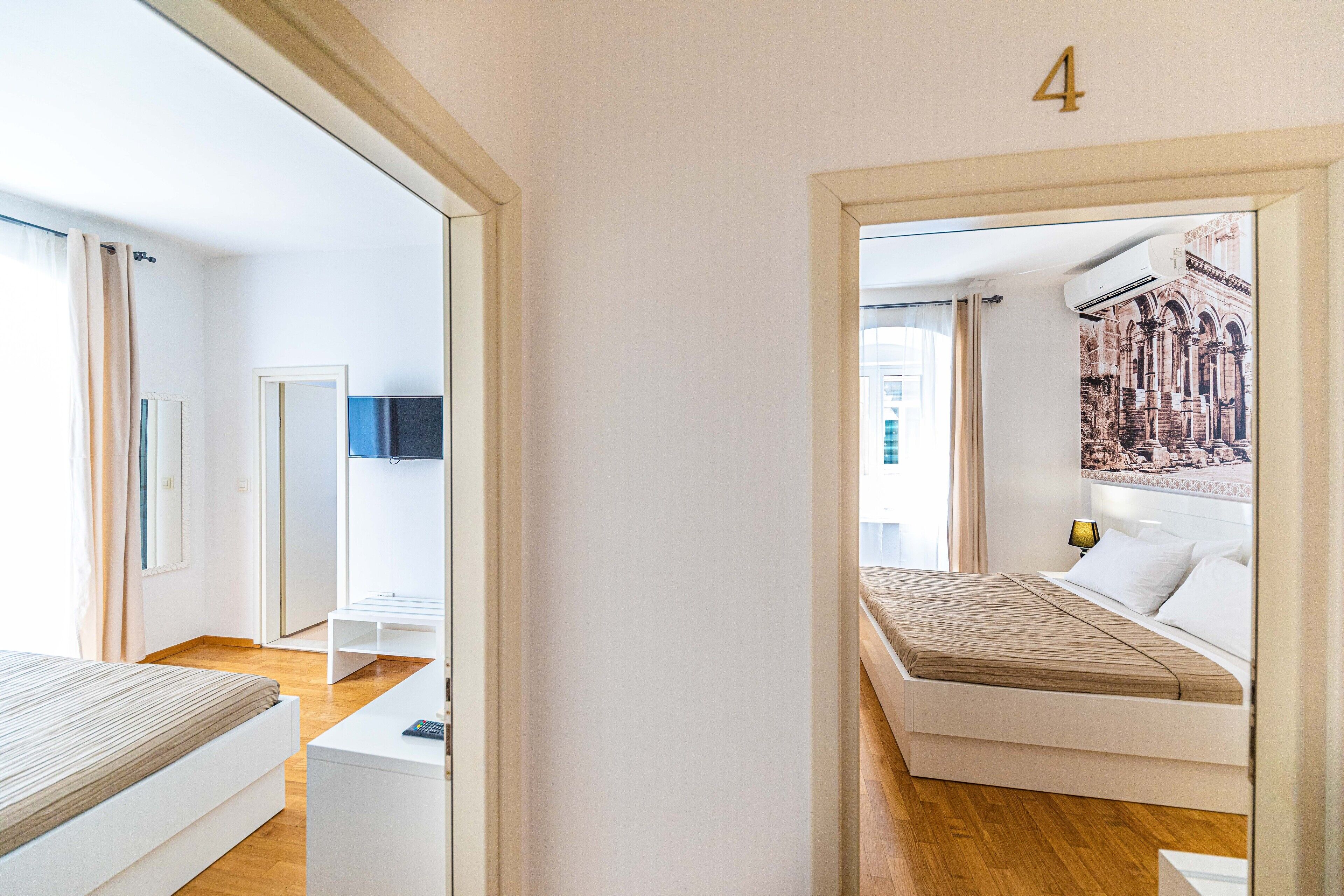 Riva City Rooms