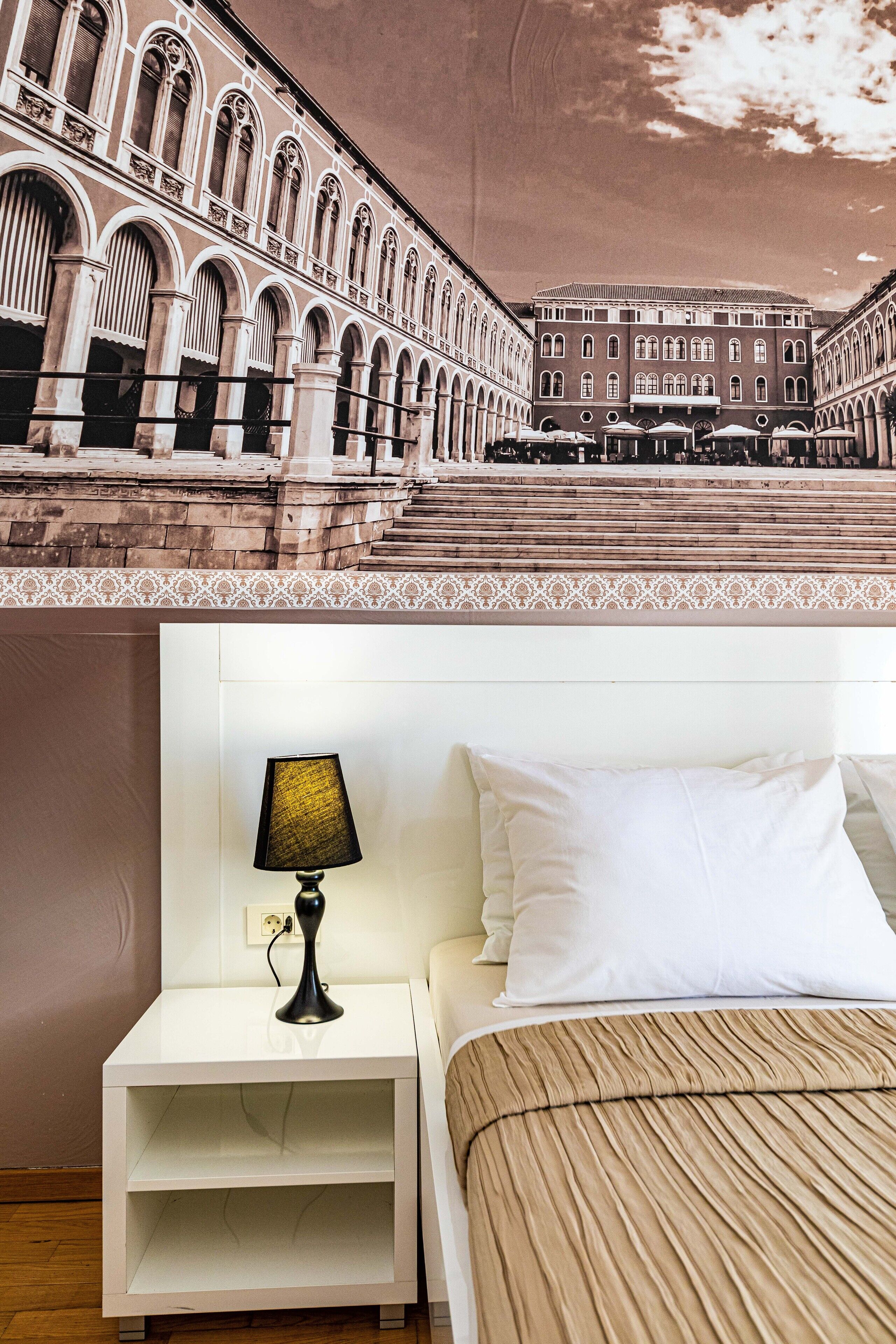 Riva City Rooms
