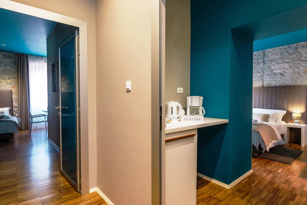 Riva Luxury Rooms