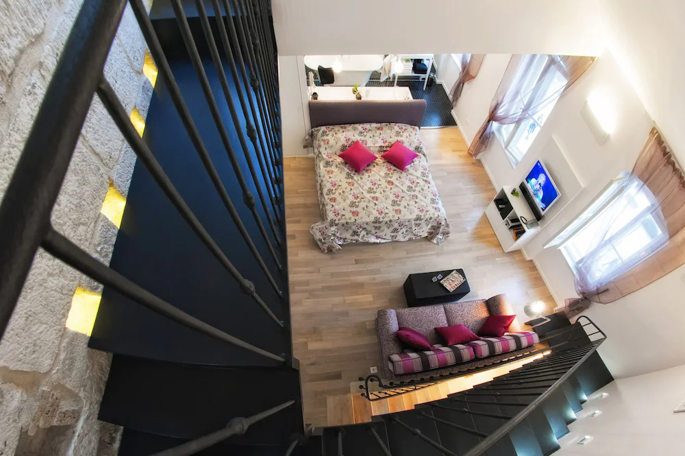 Riva Luxury Suites