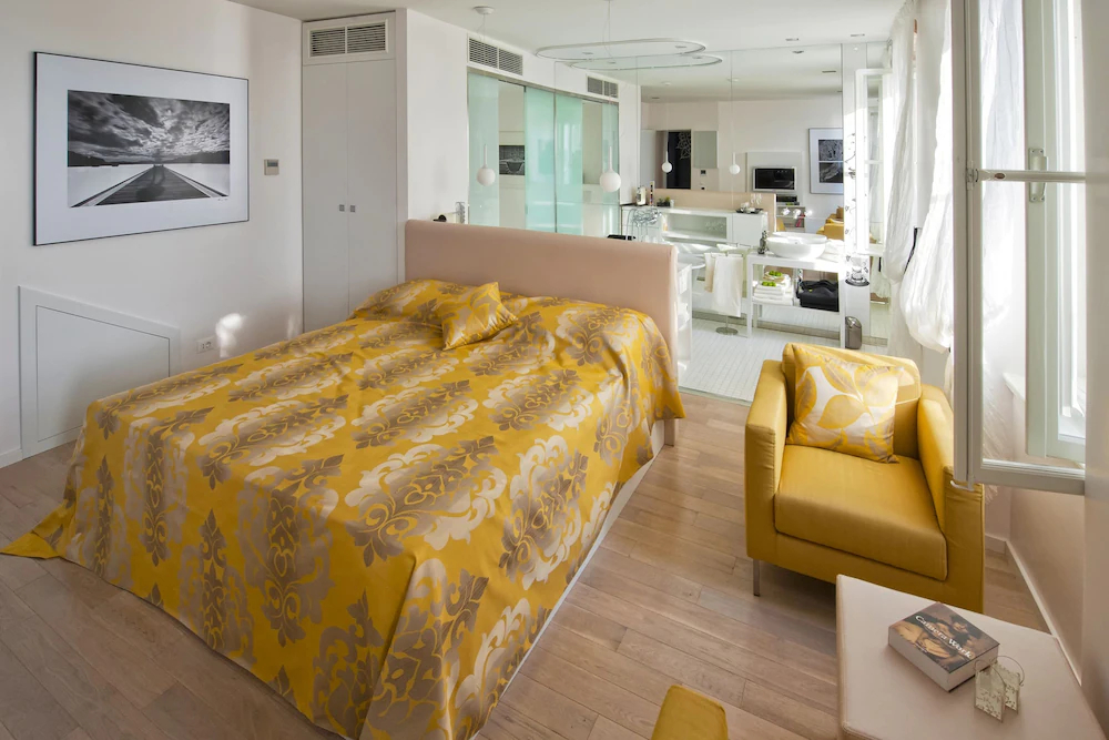 Riva Luxury Suites