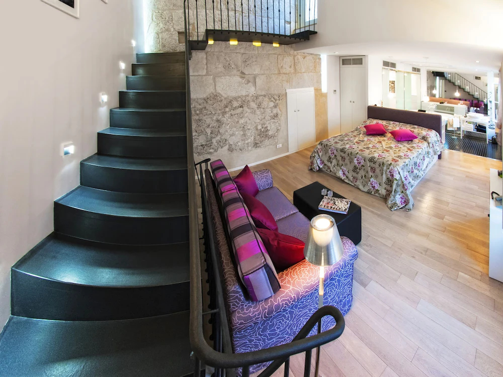 Riva Luxury Suites