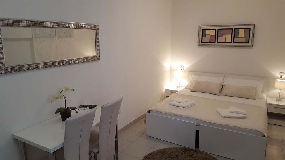 Rooms Valentino