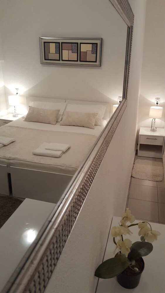 Rooms Valentino