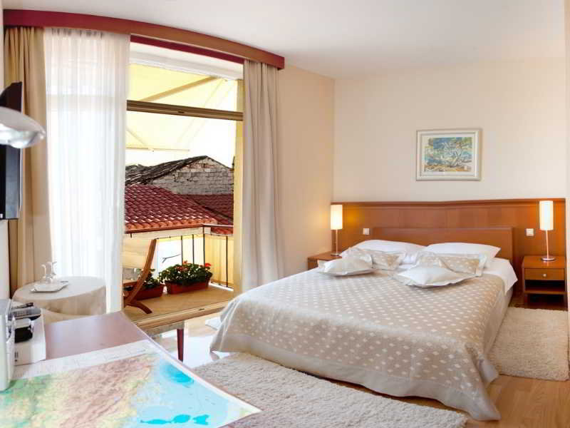 Royal Suites