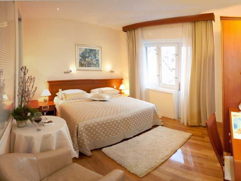 Royal Suites