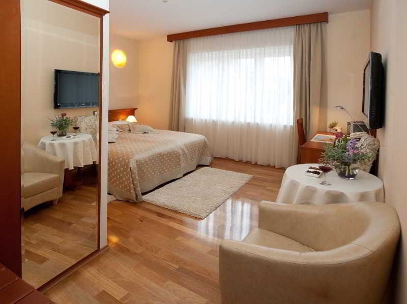 Royal Suites