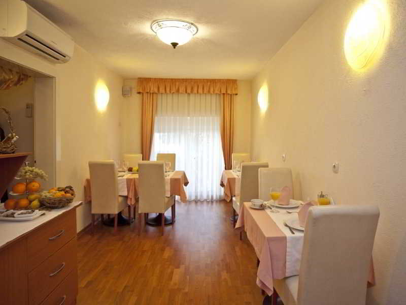 Royal Suites