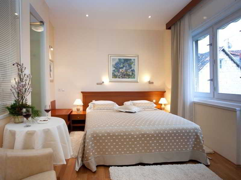 Royal Suites