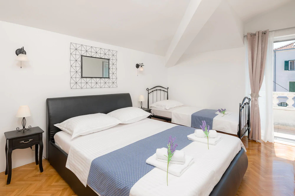 Royal Luxury Apartments