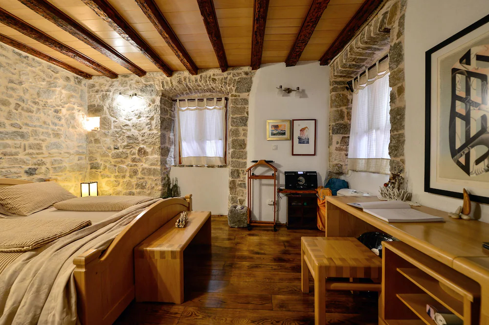 Apartments Salvezani