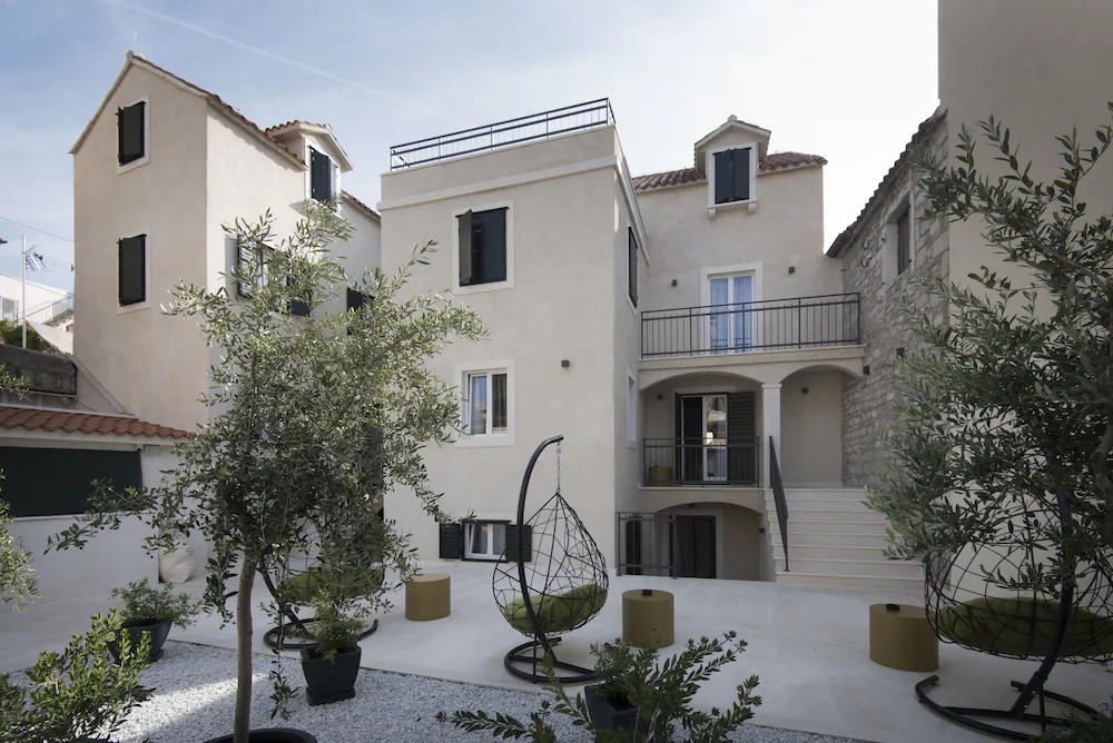 Sperone Heritage Hotel