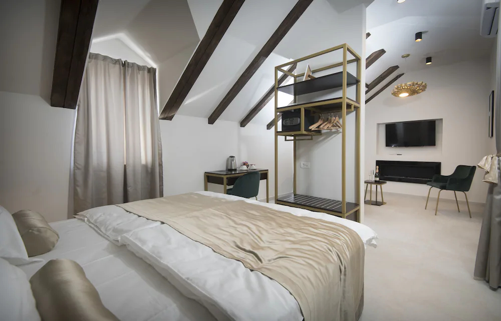 Sperone Heritage Hotel