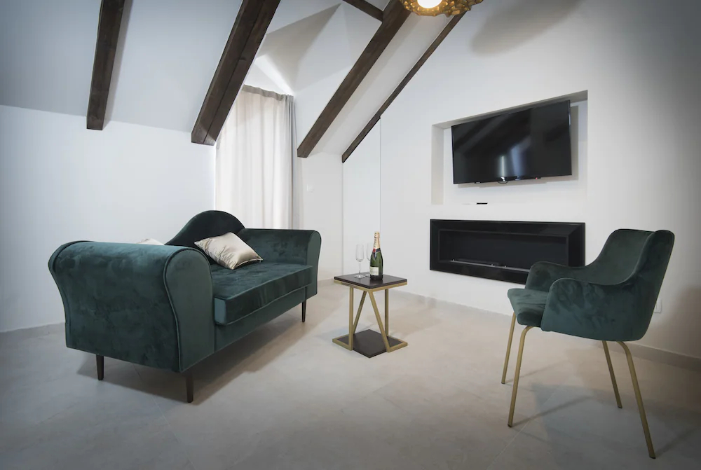 Sperone Heritage Hotel
