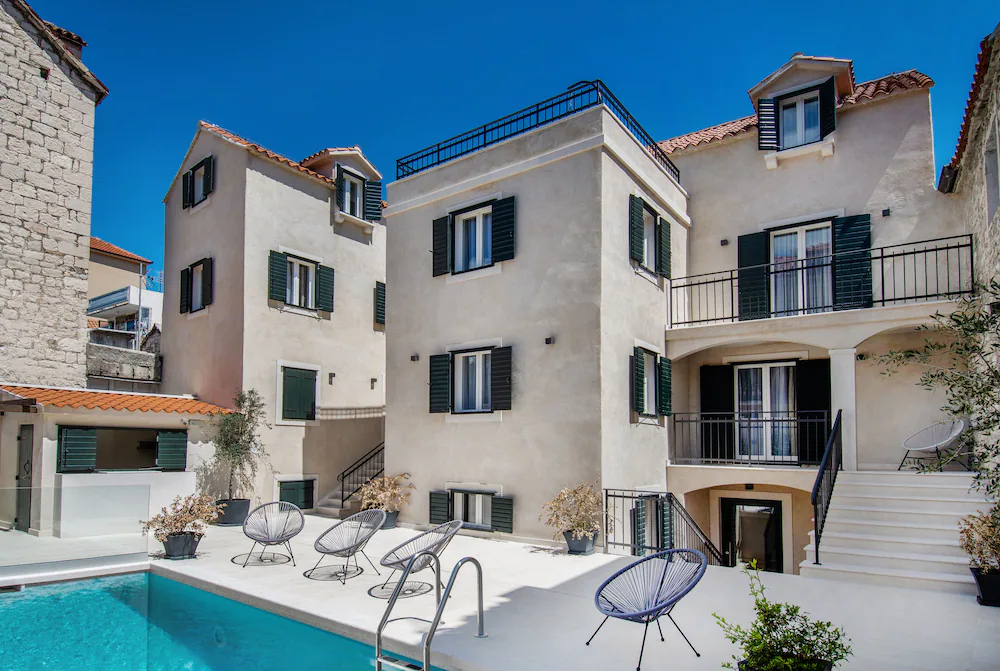 Sperone Heritage Hotel